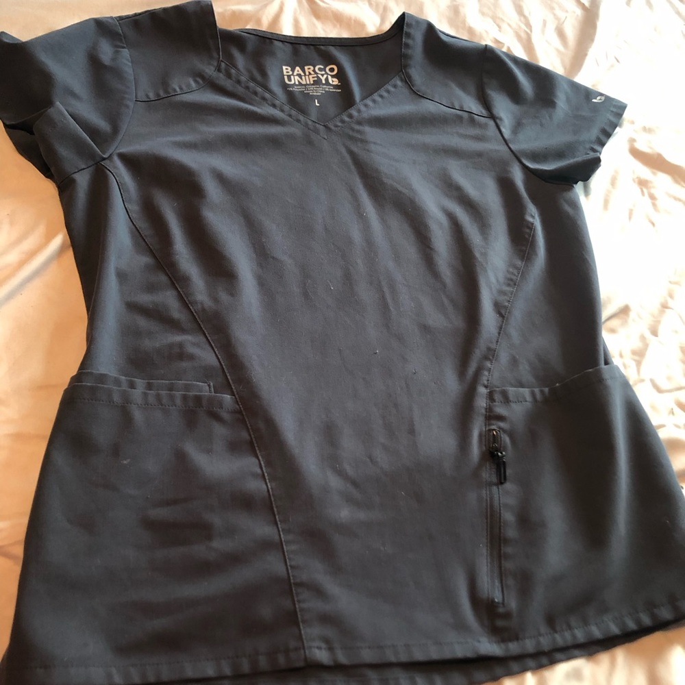 Grey’sAnatomy Barco scrub set